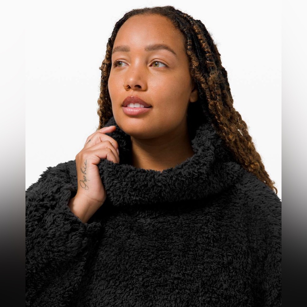 lululemon black sherpa pullover cropped scuba style funnel neck size 6 $198